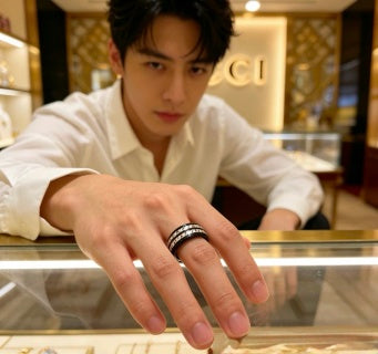 Gucci GG Black Ceramic Crystal Stripe Band Ring